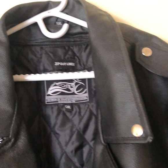 Event Leather Jacket. - Picture 7 of 13